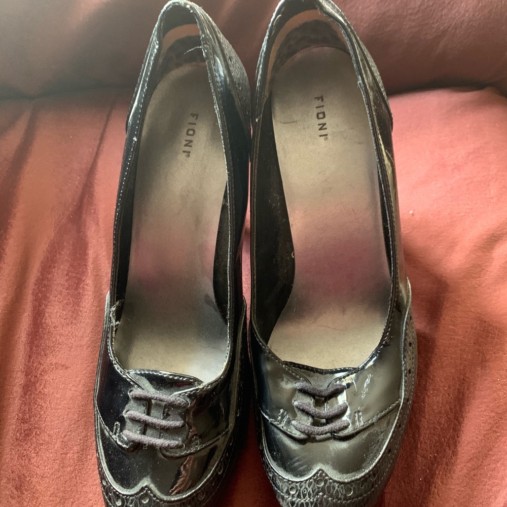 Vintage black heels